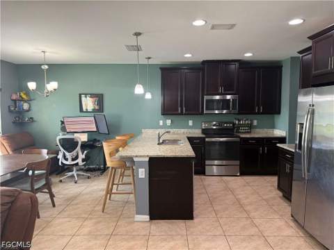 4103 Wilmont Pl, Fort Myers FL - photo 8 of 22