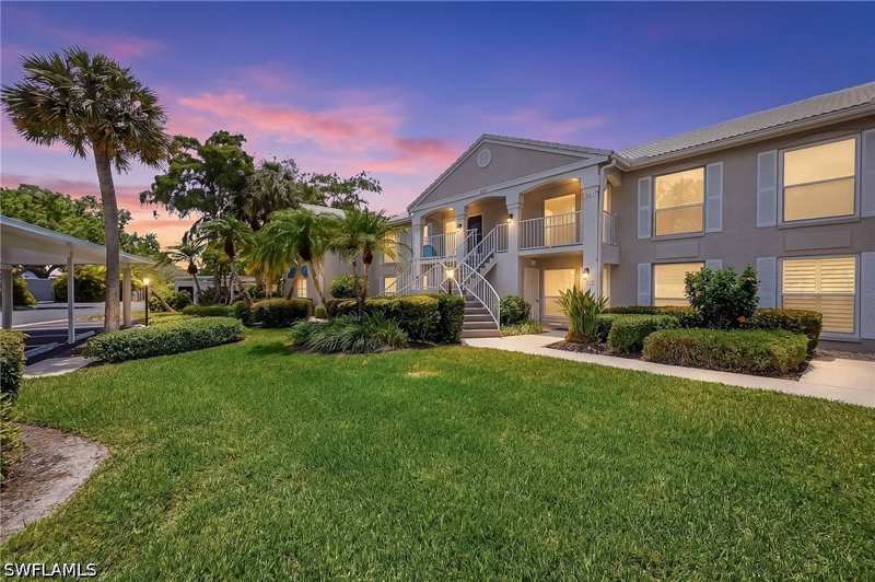 2 bedroom Condominium at 887 Gulf Pavilion Dr 203, Pavilion Club, Naples — photo 1