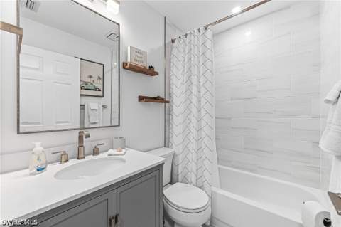 887 Gulf Pavilion Dr 203, Naples FL - photo 24 of 31