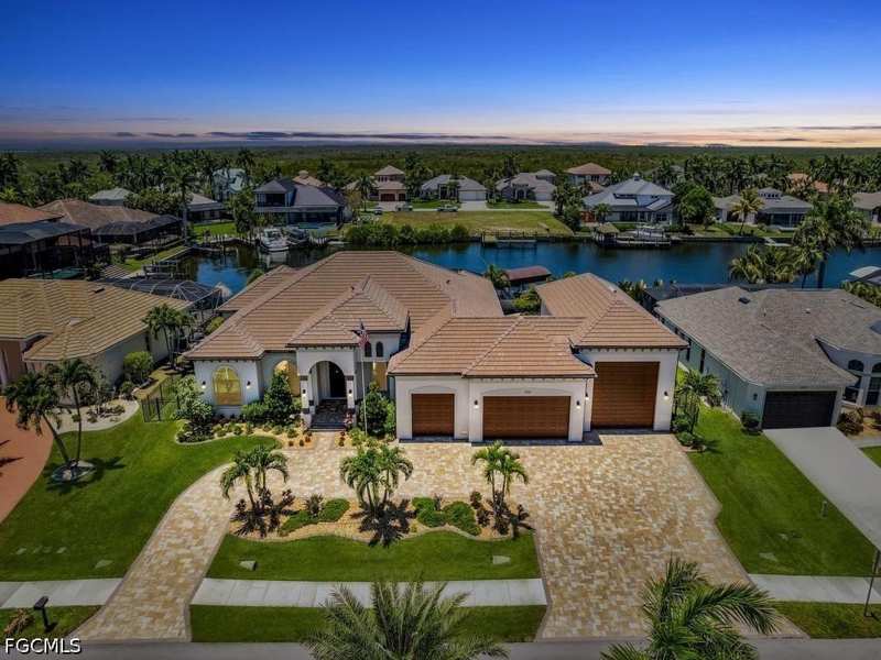 4 bedroom SingleFamilyResidence at 5418 Sands Blvd, Cape Coral, Cape Coral — photo 1