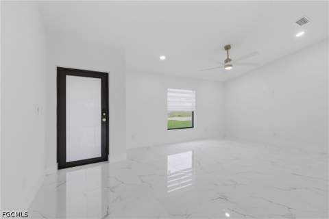 2201 NE 10th Pl, Cape Coral FL - photo 6 of 35