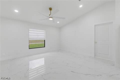 2201 NE 10th Pl, Cape Coral FL - photo 7 of 35