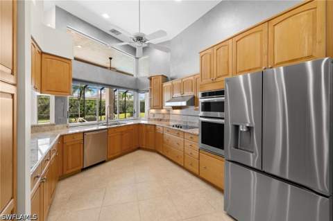 2035 Castle Garden Ln, Naples FL - photo 17 of 48