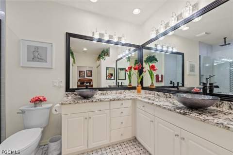 8239 Parkstone Pl 102, Naples FL - photo 15 of 50