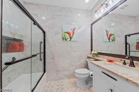 8239 Parkstone Pl 102, Naples FL - photo 21 of 50