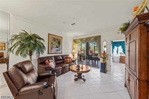 8239 Parkstone Pl 102, Naples FL - photo 6 of 50
