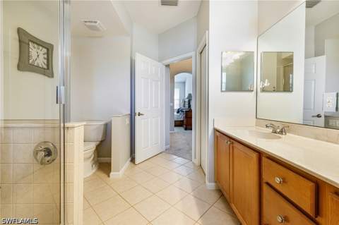 19081 Ridgepoint Dr 201, Estero FL - photo 10 of 43