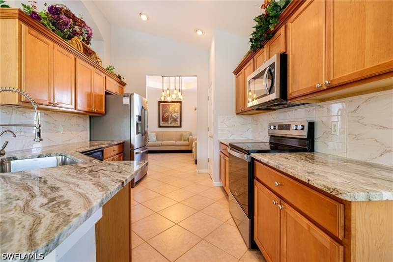 3 bedroom Condominium at 19081 Ridgepoint Dr 201, Turtle Point, Estero — photo 2