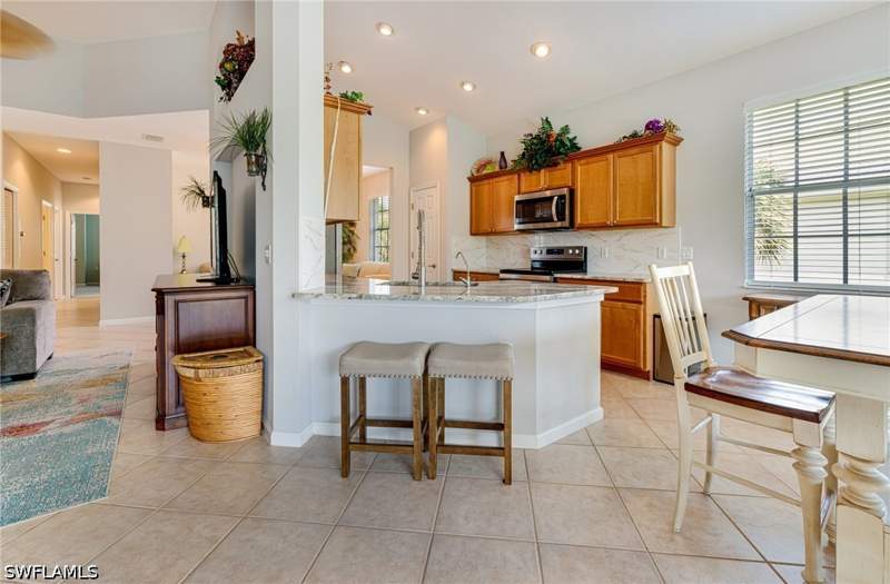 3 bedroom Condominium at 19081 Ridgepoint Dr 201, Turtle Point, Estero — photo 3