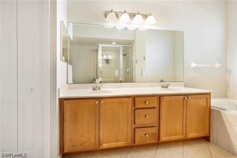 19081 Ridgepoint Dr 201, Estero FL - photo 9 of 43