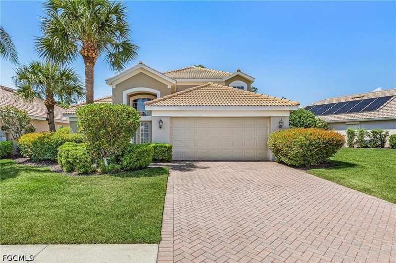3 bedroom SingleFamilyResidence at 9044 Shadow Glen Way, Shadow Glen, Fort Myers — photo 1