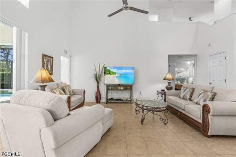 9044 Shadow Glen Way, Fort Myers FL - photo 12 of 47