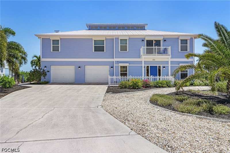 3 bedroom SingleFamilyResidence at 2096 Macadamia St, Pine Island Shores Unit 11, St James City — photo 1