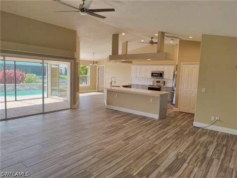 3314 SW 11th Pl, Cape Coral FL - photo 6 of 24