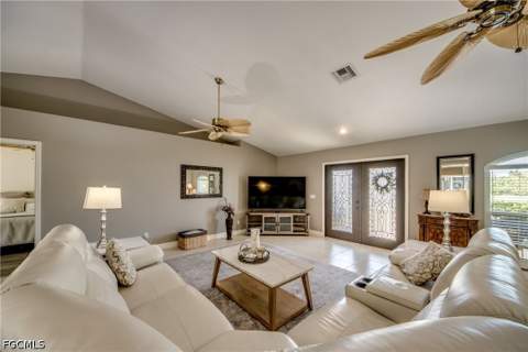 2301 SW 28th Ln, Cape Coral FL - photo 23 of 45