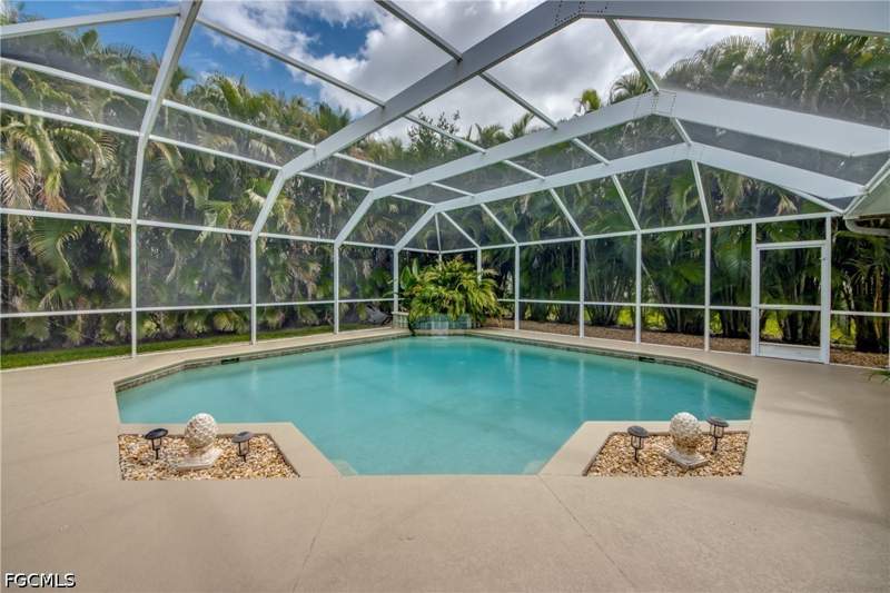 4 bedroom SingleFamilyResidence at 2301 SW 28th Ln, Cape Coral, Cape Coral — photo 3
