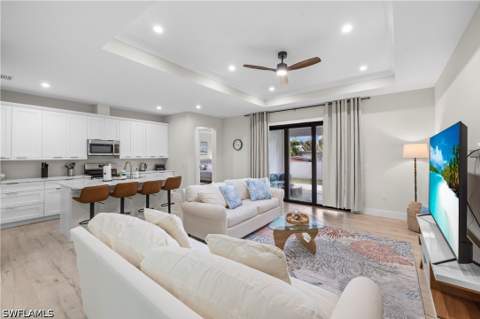3012 Pine Tree Dr, Naples FL - photo 11 of 43