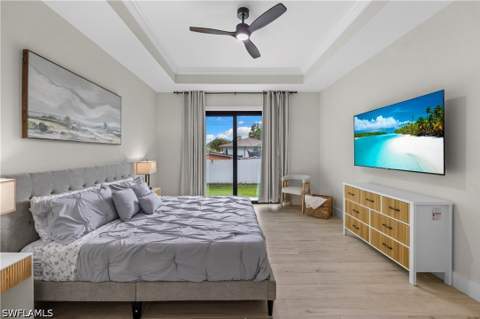 3012 Pine Tree Dr, Naples FL - photo 19 of 43