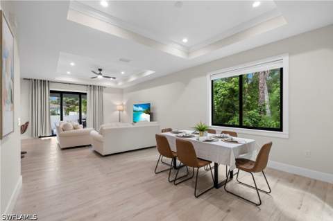 3012 Pine Tree Dr, Naples FL - photo 8 of 43