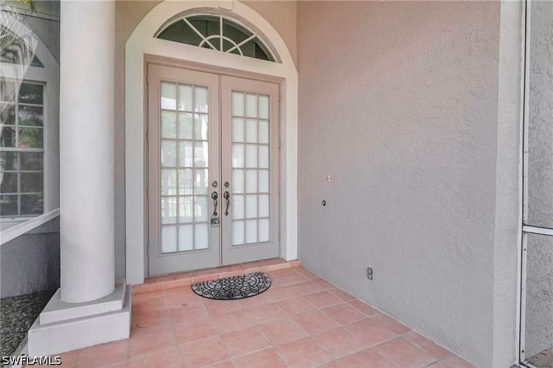 4 bedroom SingleFamilyResidence at 16112 Edgemont Dr, Lexington Country Club, Fort Myers — photo 3