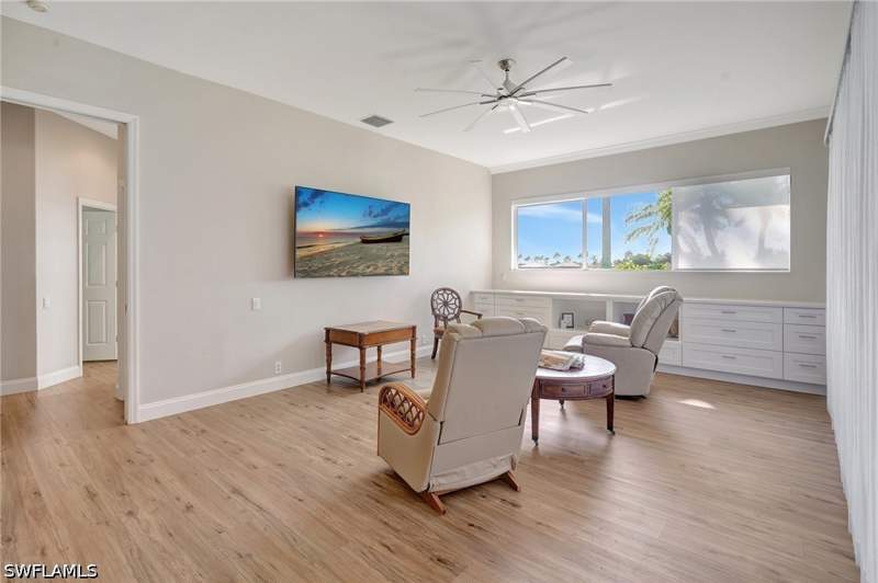 4 bedroom SingleFamilyResidence at 16112 Edgemont Dr, Lexington Country Club, Fort Myers — photo 5