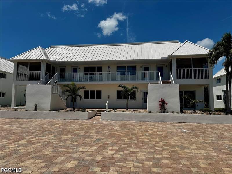 1 bedroom Condominium at 805 E Gulf Dr B4, Sanibel Arms, Sanibel — photo 3