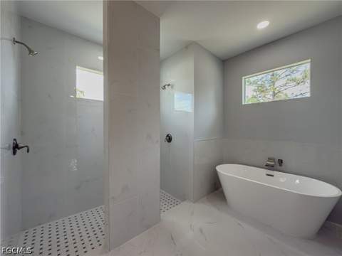 438 Raymer St, Lehigh Acres FL - photo 16 of 36