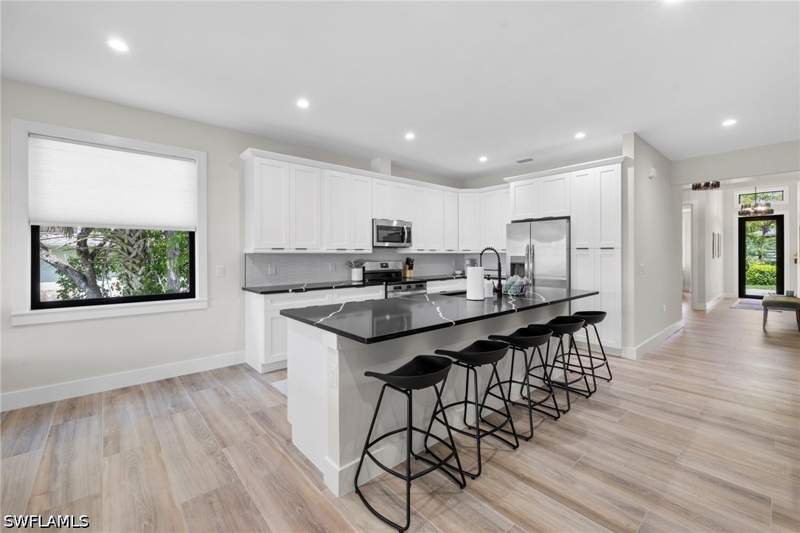 3 bedroom SingleFamilyResidence at 3032 Woodside Ave, Hallendale, Naples — photo 5