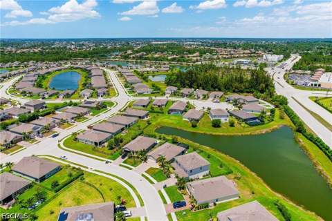 2707 Tarragona Ct, Cape Coral FL - photo 8 of 50