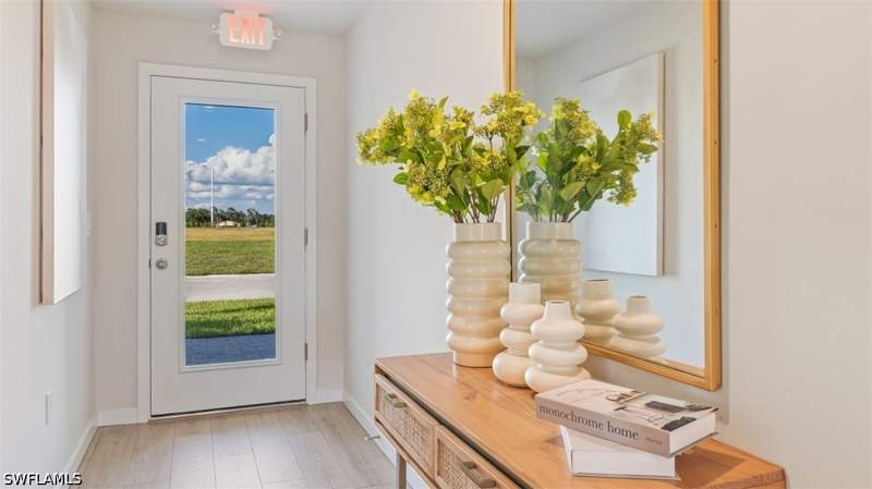 4 bedroom SingleFamilyResidence at 722 SE 9th Ave, Cape Coral, Cape Coral — photo 2