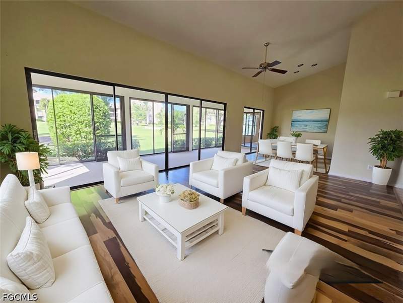2 bedroom Attached at 13406 Tall Grass Ct, Tall Grass Village, Fort Myers — photo 5