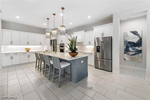 14212 Laguna Springs Ln, Naples FL - photo 12 of 47
