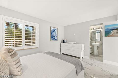 980 7th Ave S 109, Naples FL - photo 9 of 14