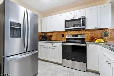 3490 N Key Dr 209, North Fort Myers FL - photo 9 of 32