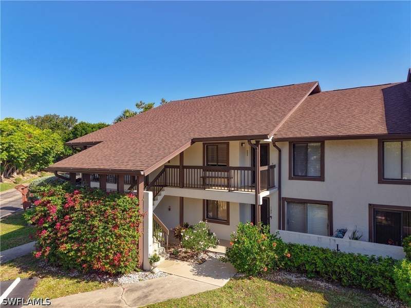 2 bedroom Condominium at 800 Misty Pines Cir 202, Misty Pines, Naples — photo 4
