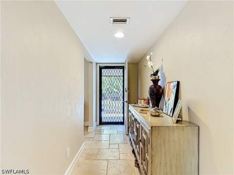 800 Misty Pines Cir 202, Naples FL - photo 6 of 40