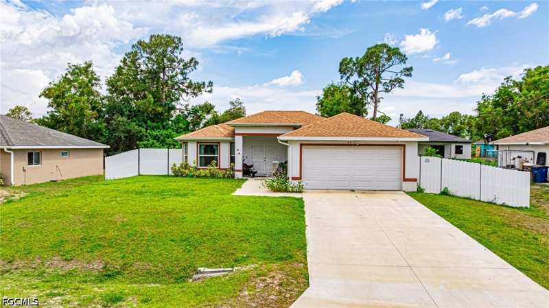 3 bedroom SingleFamilyResidence at 4315 7th St W, Lehigh Acres, Lehigh Acres — photo 1