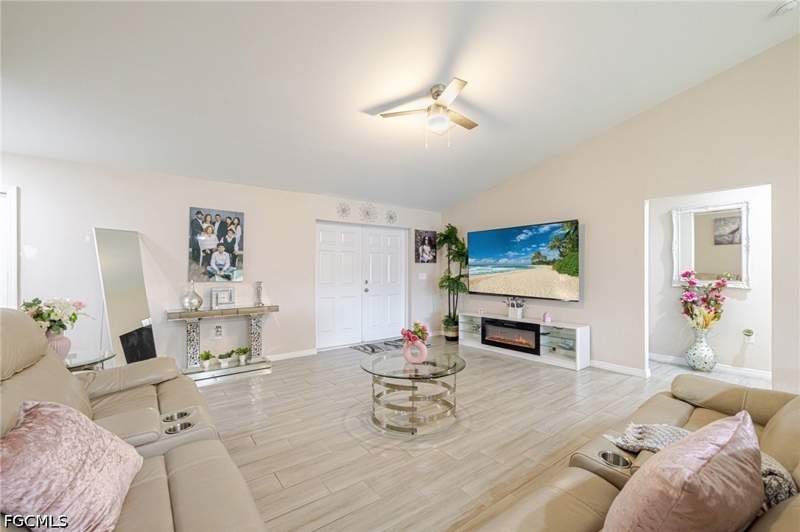 3 bedroom SingleFamilyResidence at 4315 7th St W, Lehigh Acres, Lehigh Acres — photo 3