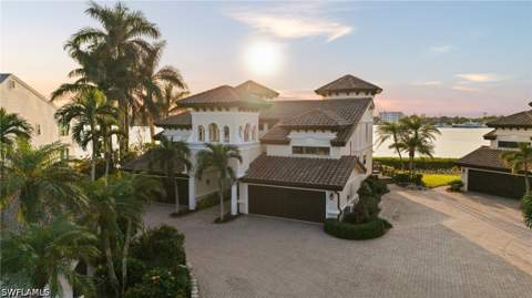 1301 Chesapeake Ave 1B, Naples FL - photo 24 of 41