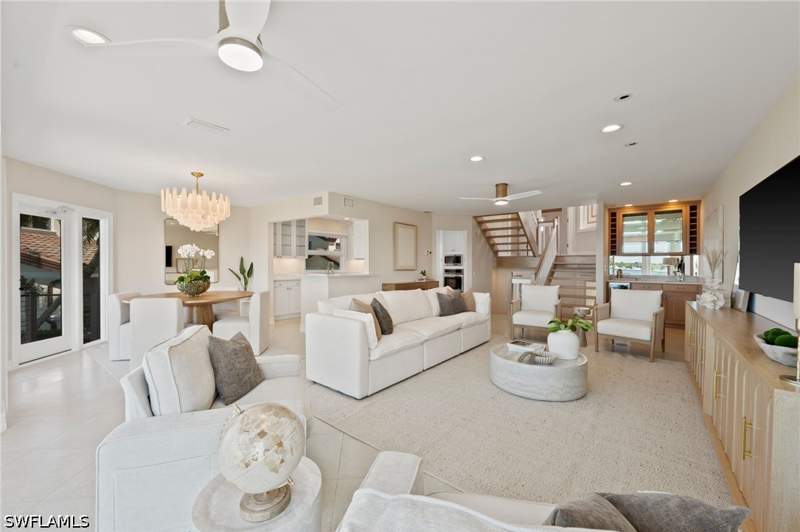 3 bedroom Attached at 1301 Chesapeake Ave 1B, Bayview Estates, Naples — photo 5