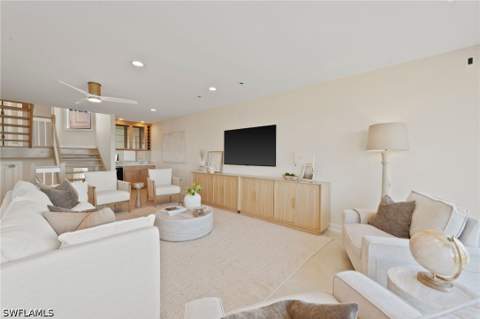 1301 Chesapeake Ave 1B, Naples FL - photo 6 of 41