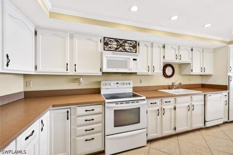 840 S Collier Blvd 703, Marco Island FL - photo 19 of 50