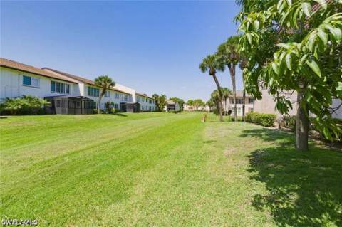 3420 Frosty Way 4910, Naples FL - photo 18 of 23