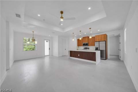 2005 Robert Ave, Alva FL - photo 10 of 30