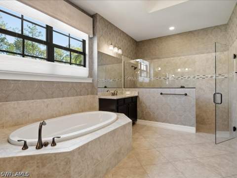 1546 Mockingbird Dr, Naples FL - photo 22 of 40