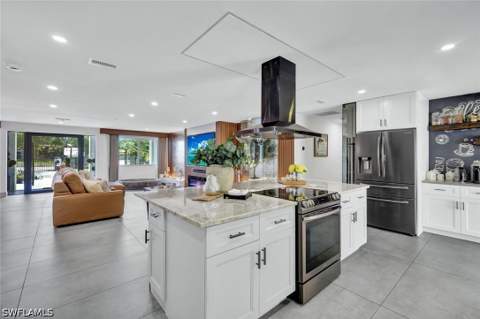 121 20th Ave NE, Naples FL - photo 11 of 45