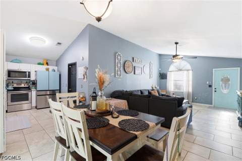 4022 E Sunflower Cir, Labelle FL - photo 8 of 26