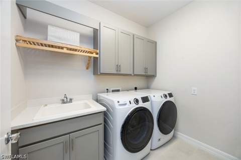 183 Indies Dr E 202, Naples FL - photo 19 of 23