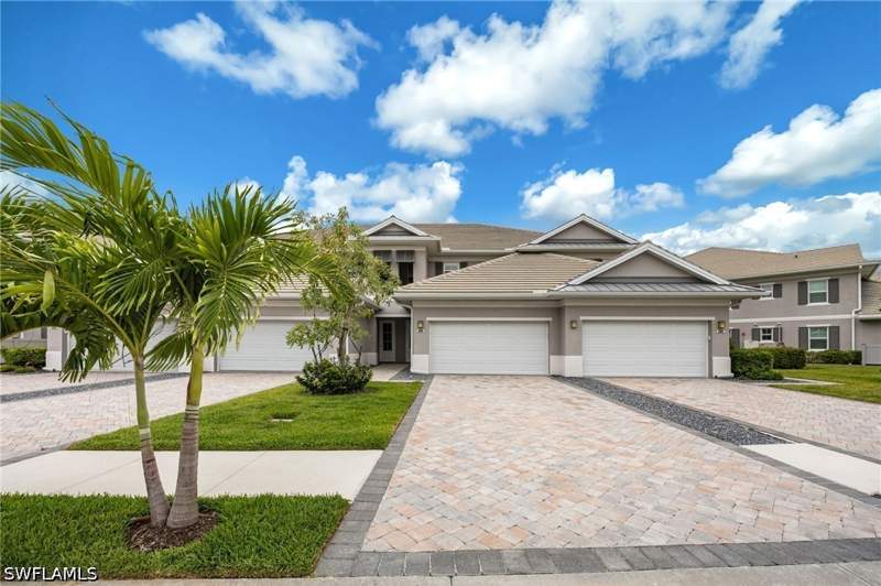 3 bedroom Condominium at 183 Indies Dr E 202, Antilles, Naples — photo 2