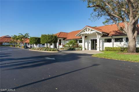 5950 Amherst Dr A101, Naples FL - photo 24 of 33